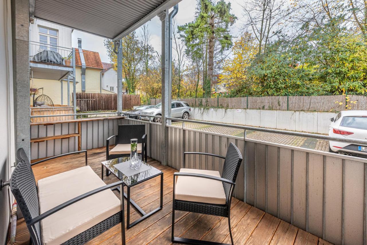 Vivid Luxury Apartment Ludwigsburg - Bluehendes Barock-Forum-Schloss-Modern المظهر الخارجي الصورة