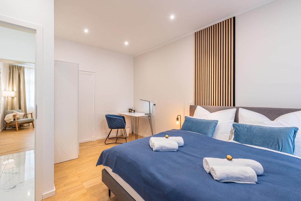 Vivid Luxury Apartment Ludwigsburg - Bluehendes Barock-Forum-Schloss-Modern المظهر الخارجي الصورة